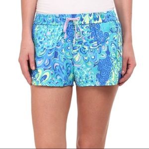 Lilly Pulitzer Run Around Shorts